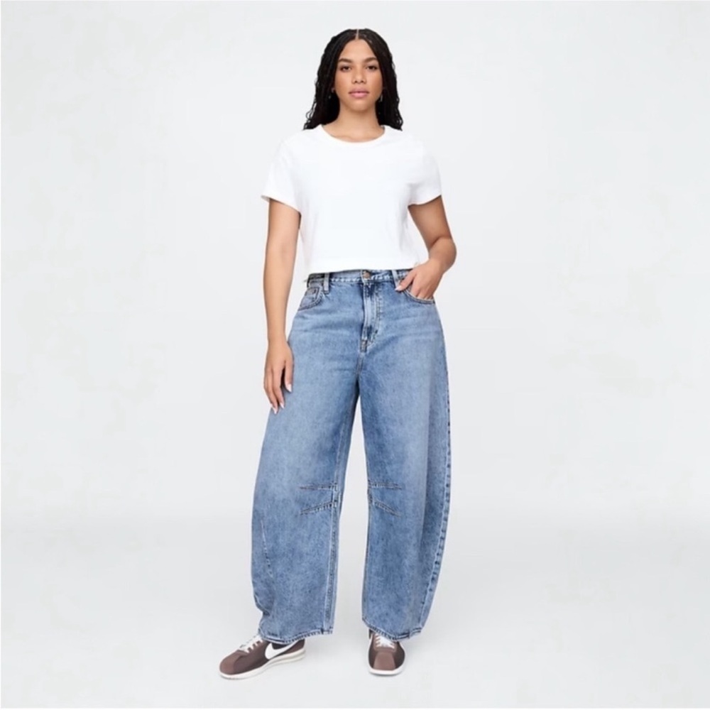 NWT Gap High Rise UltraSoft Horseshoe Jeans Medium Indigo - 575504🩷 - Picture 5 of 8